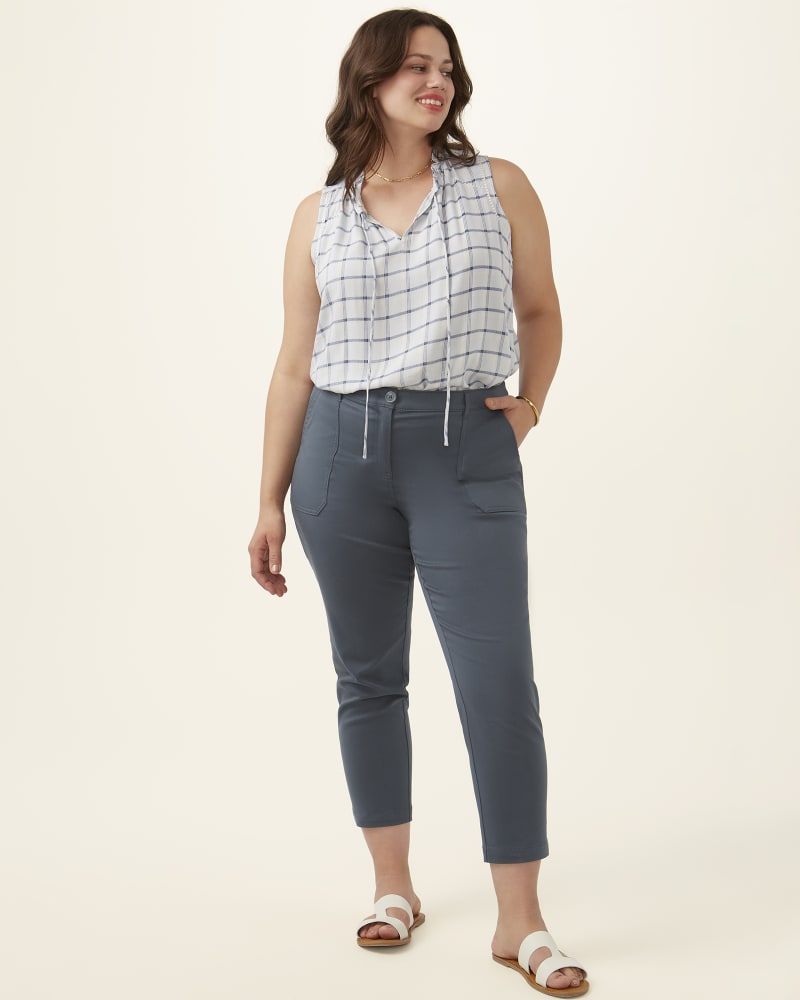 Plus size model with apple body shape wearing Jayden Ankle Pant by Molly & Isadora | Dia&Co | dia_product_style_image_id:202308